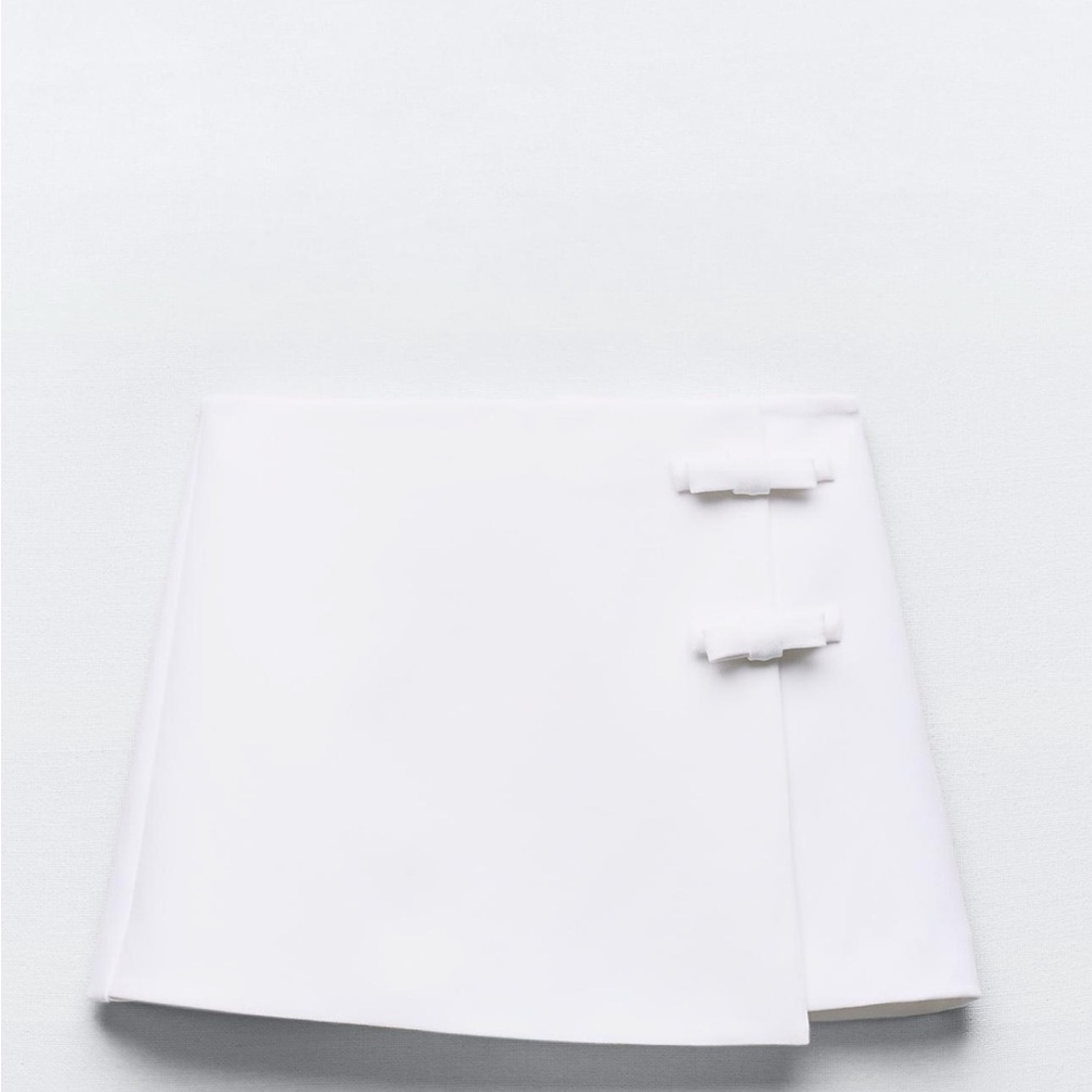 Zara Bow Trim Skort